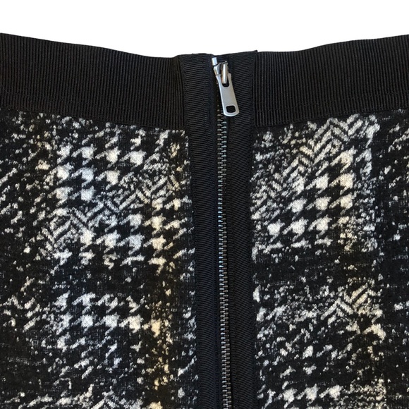 ANN TAYLOR Skirt Wool Blend Zipper Front Size 0 - Picture 2 of 6